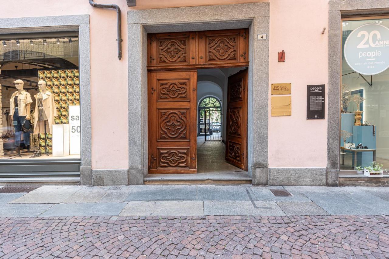 アルバPalazzo Ciravegnaアパートメント エクステリア 写真